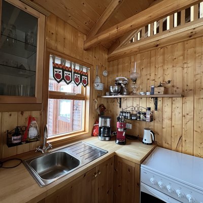 Perfect for cooking: Fully equipped kitchen corner