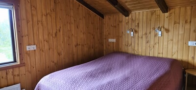 Bedroom with double bed