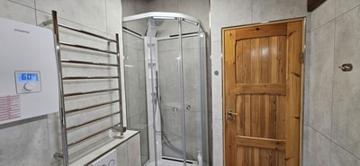 Bathroom with shower cubicle